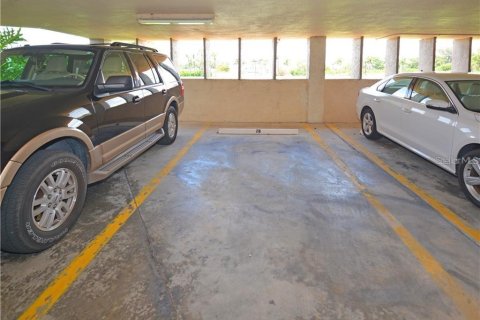 Condominio en alquiler en Saint Petersburg, Florida, 2 dormitorios, 97.55 m2 № 1591988 - foto 23