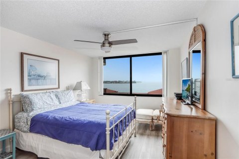 Condominio en alquiler en Saint Petersburg, Florida, 2 dormitorios, 97.55 m2 № 1591988 - foto 14
