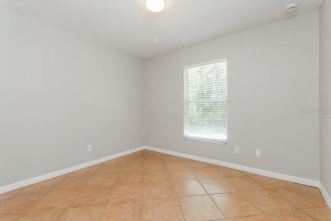 Villa ou maison à louer à Kissimmee, Floride: 3 chambres, 145.58 m2 № 2437216 - photo 14