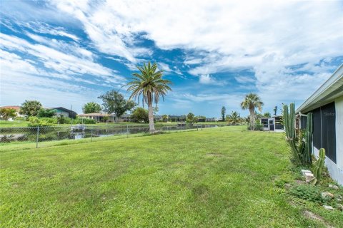 Casa en venta en Rotonda, Florida, 2 dormitorios, 137.5 m2 № 1808910 - foto 8