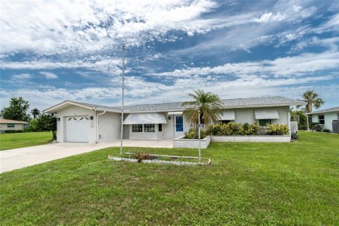 Casa en venta en Rotonda, Florida, 2 dormitorios, 137.5 m2 № 1808910 - foto 2