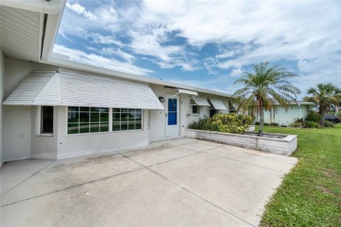 Casa en venta en Rotonda, Florida, 2 dormitorios, 137.5 m2 № 1808910 - foto 6