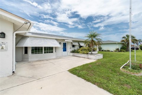 Casa en venta en Rotonda, Florida, 2 dormitorios, 137.5 m2 № 1808910 - foto 5