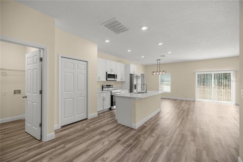 Casa en venta en Ocala, Florida, 4 dormitorios, 153.75 m2 № 2208886 - foto 4
