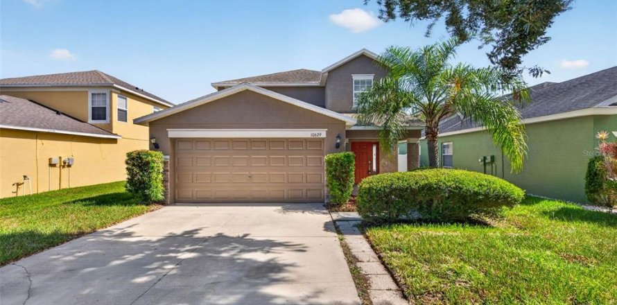 House in Riverview, Florida 4 bedrooms, 203.46 sq.m. № 2207210