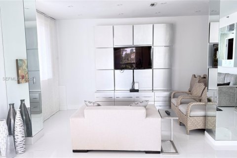Condominio en alquiler en Aventura, Florida, 2 dormitorios, 237.83 m2 № 2066967 - foto 4
