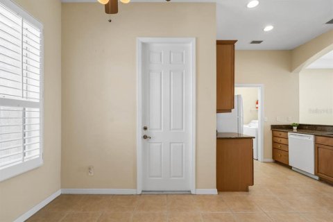 Condo in Sun City Center, Florida, 3 bedrooms  № 1767678 - photo 10