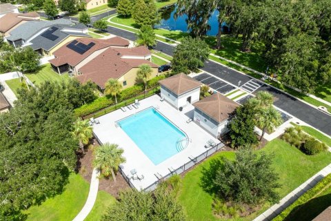 Villa ou maison à vendre à Kissimmee, Floride: 4 chambres, 180.32 m2 № 2356595 - photo 25