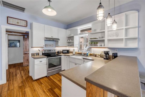 Casa en venta en New Smyrna Beach, Florida, 3 dormitorios, 121.52 m2 № 1914238 - foto 10