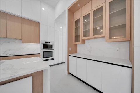 Villa ou maison à vendre à Cape Coral, Floride: 4 chambres, 179.77 m2 № 2199493 - photo 5
