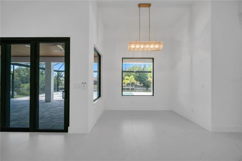 Villa ou maison à vendre à Cape Coral, Floride: 4 chambres, 179.77 m2 № 2199493 - photo 18
