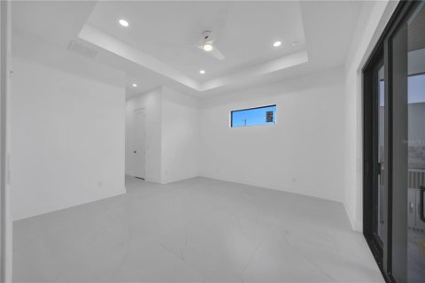 Villa ou maison à vendre à Cape Coral, Floride: 4 chambres, 179.77 m2 № 2199493 - photo 19