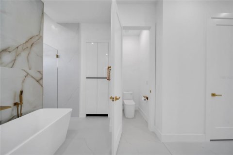 Villa ou maison à vendre à Cape Coral, Floride: 4 chambres, 179.77 m2 № 2199493 - photo 26