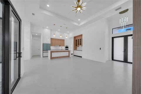 Villa ou maison à vendre à Cape Coral, Floride: 4 chambres, 179.77 m2 № 2199493 - photo 12