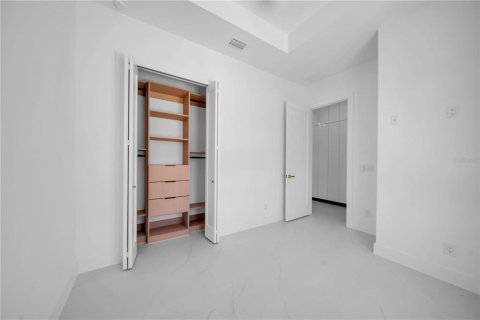 Villa ou maison à vendre à Cape Coral, Floride: 4 chambres, 179.77 m2 № 2199493 - photo 14