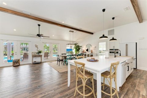 Villa ou maison à vendre à Holmes Beach, Floride: 4 chambres, 224.73 m2 № 1900804 - photo 27