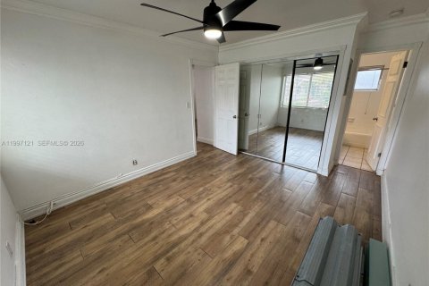 Apartment in Hollywood, Florida 1 bedroom, 58.06 sq.m. № 2256139 - photo 6