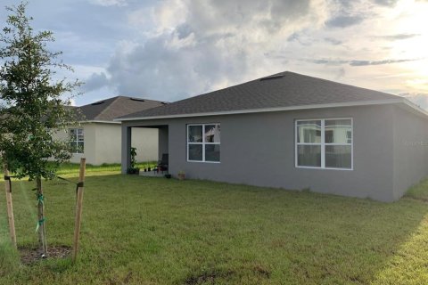 House in Saint Cloud, Florida 4 bedrooms, 170.01 sq.m. № 1849650 - photo 22