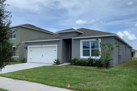 House in Saint Cloud, Florida 4 bedrooms, 170.01 sq.m. № 1849650 - photo 2