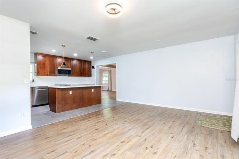 Villa ou maison à vendre à Maitland, Floride: 3 chambres, 130.43 m2 № 1910606 - photo 6