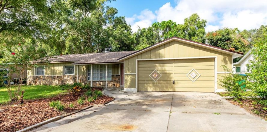 Villa ou maison à Maitland, Floride 3 chambres, 130.43 m2 № 1910606