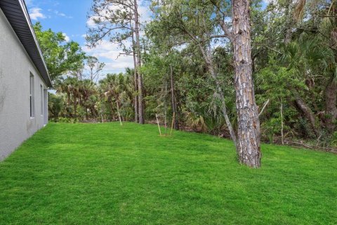 House in North Port, Florida 4 bedrooms, 184.88 sq.m. № 1680739 - photo 27