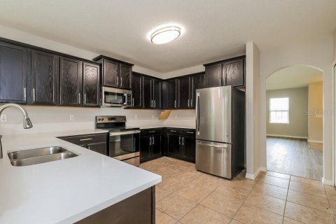 Villa ou maison à louer à Kissimmee, Floride: 4 chambres, 181.72 m2 № 2405622 - photo 8