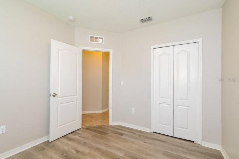 Villa ou maison à louer à Kissimmee, Floride: 4 chambres, 181.72 m2 № 2405622 - photo 12