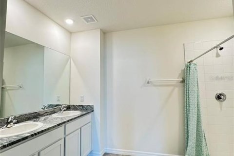 Casa en alquiler en Wesley Chapel, Florida, 5 dormitorios, 227.33 m2 № 1906436 - foto 8