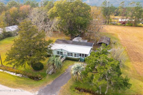 House in Glen Saint Mary, Florida 3 bedrooms, 98.1 sq.m. № 872932 - photo 1