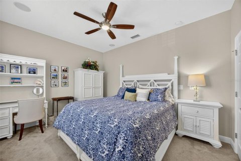 Townhouse in Dunedin, Florida 4 bedrooms, 263.1 sq.m. № 1829629 - photo 30