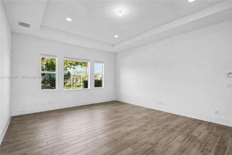 Casa en venta en Palm Beach Gardens, Florida, 5 dormitorios, 496.28 m2 № 2000981 - foto 15