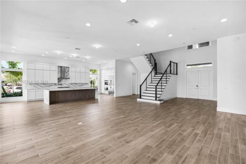 Casa en venta en Palm Beach Gardens, Florida, 5 dormitorios, 496.28 m2 № 2000981 - foto 5