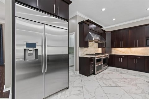 Villa ou maison à vendre à Gainesville, Floride: 5 chambres, 317.17 m2 № 2277921 - photo 26