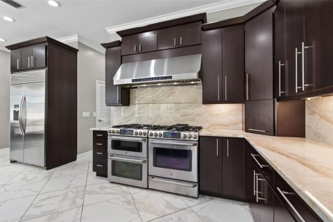 Villa ou maison à vendre à Gainesville, Floride: 5 chambres, 317.17 m2 № 2277921 - photo 25