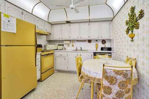 Купить кондоминиум в Дирфилд-Бич, Флорида 3 комнаты, 102.19м2, № 2243162 - фото 15