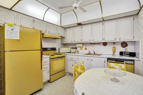 Купить кондоминиум в Дирфилд-Бич, Флорида 3 комнаты, 102.19м2, № 2243162 - фото 13
