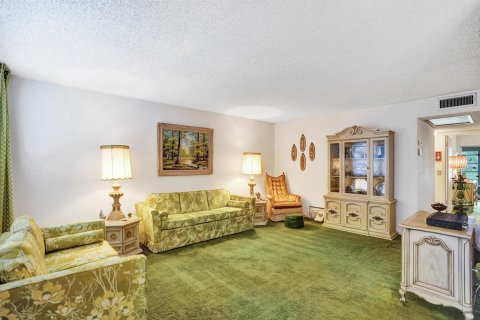 Купить кондоминиум в Дирфилд-Бич, Флорида 3 комнаты, 102.19м2, № 2243162 - фото 6