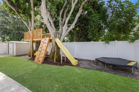 House in Bradenton, Florida 3 bedrooms, 122.63 sq.m. № 1902658 - photo 21