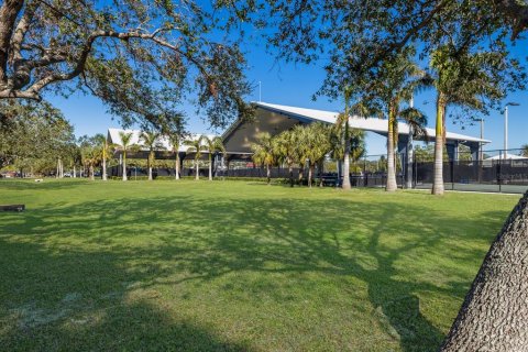 House in Bradenton, Florida 3 bedrooms, 122.63 sq.m. № 1902658 - photo 29