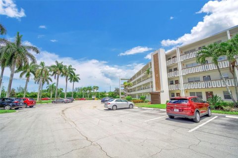 Condo in Boca Raton, Florida, 2 bedrooms  № 1712303 - photo 8