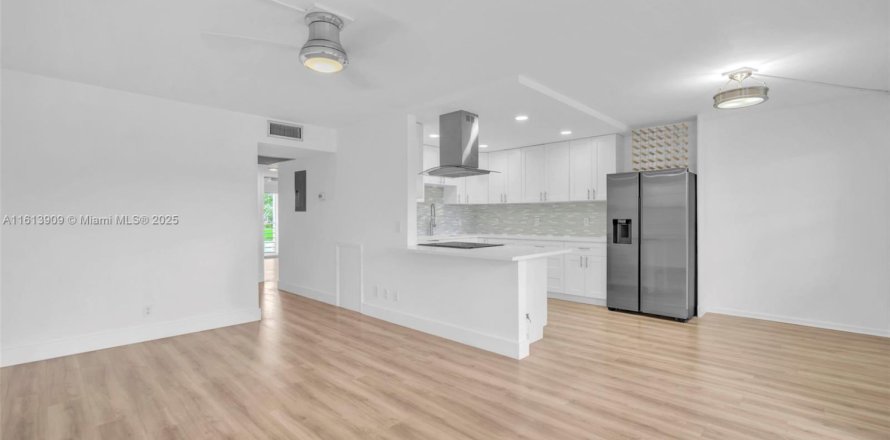 Condo in Boca Raton, Florida, 2 bedrooms  № 1712303