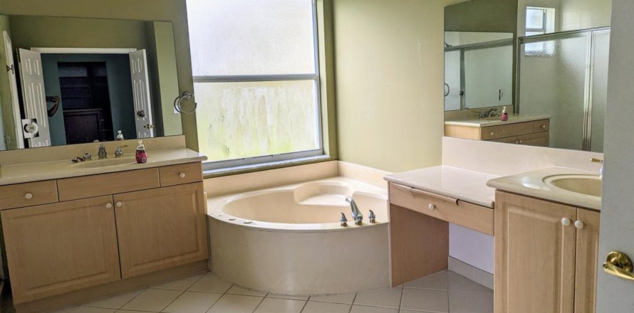 Casa en Wellington, Florida 4 dormitorios, 340.21 m2 № 1050001