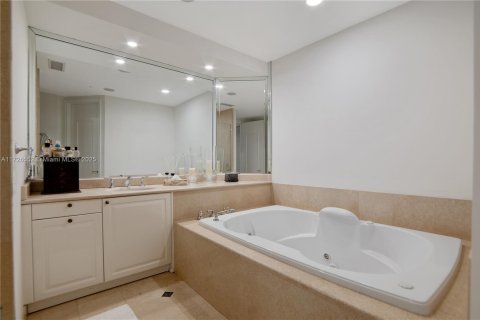 Купить кондоминиум в Авентура, Флорида 4 спальни, 299.15м2, № 1860641 - фото 14