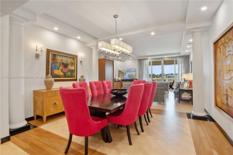 Купить кондоминиум в Авентура, Флорида 4 спальни, 299.15м2, № 1860641 - фото 7