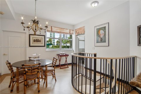 Купить кондоминиум в Авентура, Флорида 4 спальни, 299.15м2, № 1860641 - фото 25