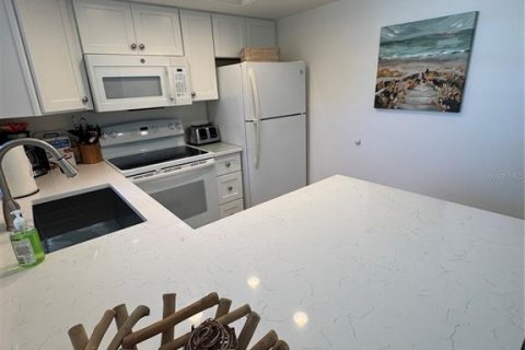 Copropriété à louer à Palm Harbor, Floride: 2 chambres, 90.58 m2 № 2166005 - photo 11