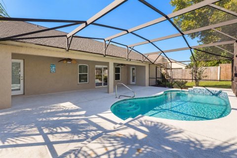 Villa ou maison à vendre à Clermont, Floride: 3 chambres, 154.78 m2 № 2418477 - photo 5