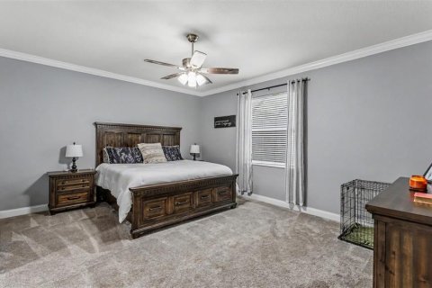 House in Lakeland, Florida 5 bedrooms, 246.01 sq.m. № 2150168 - photo 24