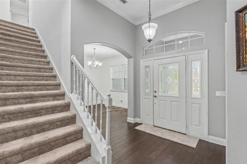 House in Lakeland, Florida 5 bedrooms, 246.01 sq.m. № 2150168 - photo 7